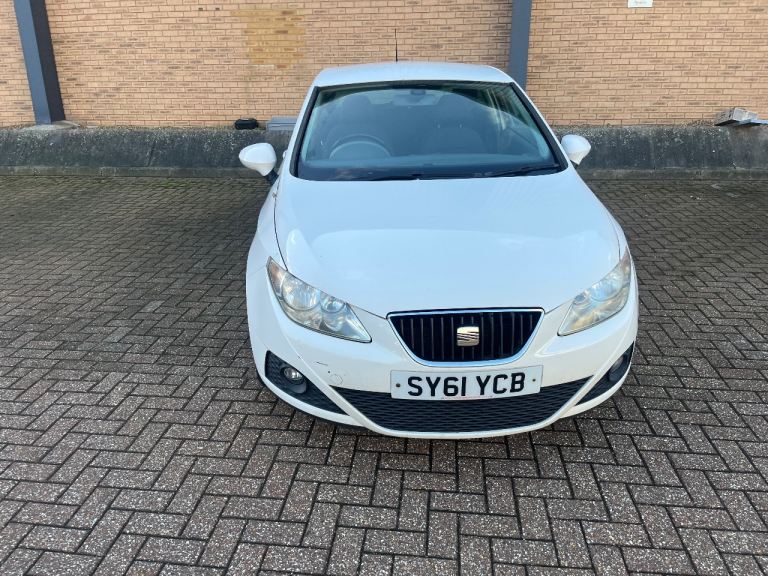 Seat, IBIZA, Hatchback, 2012, Manual, 1390 (cc), 3 doors