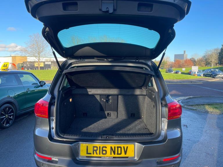 2016 Volkswagen Tiguan 2.0 TDI BlueMotion Tech Match Edition DSG 4WD Euro 6 (s/s) 5dr ESTATE Dies...