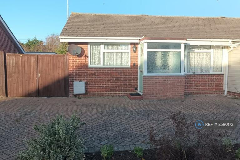 2 bedroom house in Longfield Road, Chelmsford, CM3 (2 bed) (#2590172)