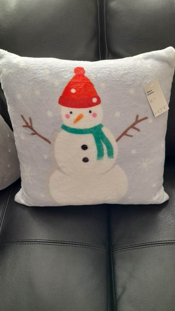 New HOME Fleece Snowman Cushion 43x43cm