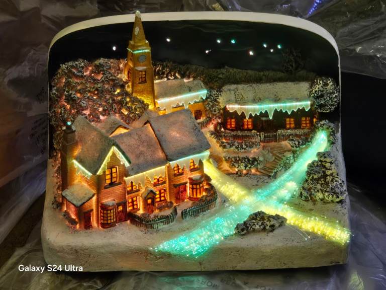  Fibre optic Icicle Village Scene by Premier 