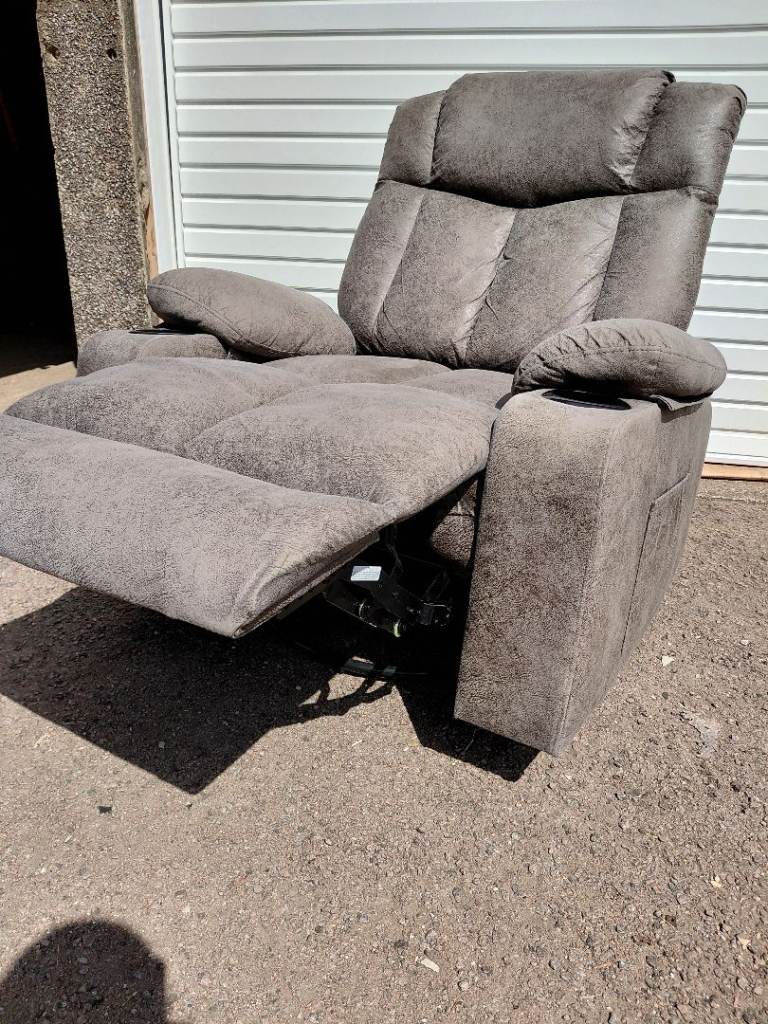 Reclining / rocking Armchair with cup holder (delivery available 