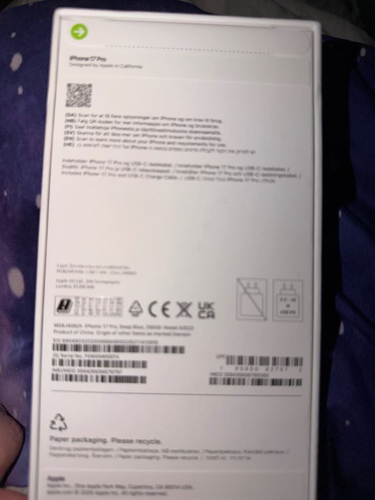 Brand new iPhone 17 pro 256gb deep blue in sealed box 