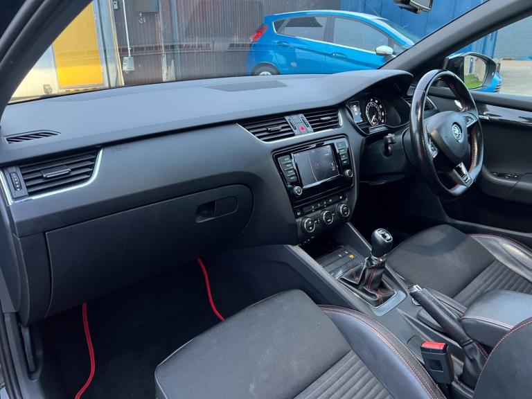 2016 Skoda Octavia 2.0 TSI vRS 5dr HATCHBACK Petrol Manual