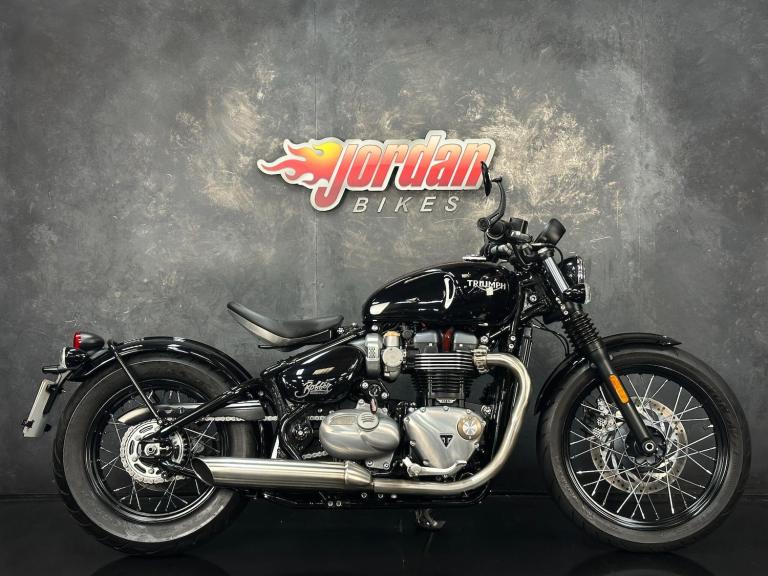 2017 Triumph Bobber 1200 Euro 4 Petrol Manual