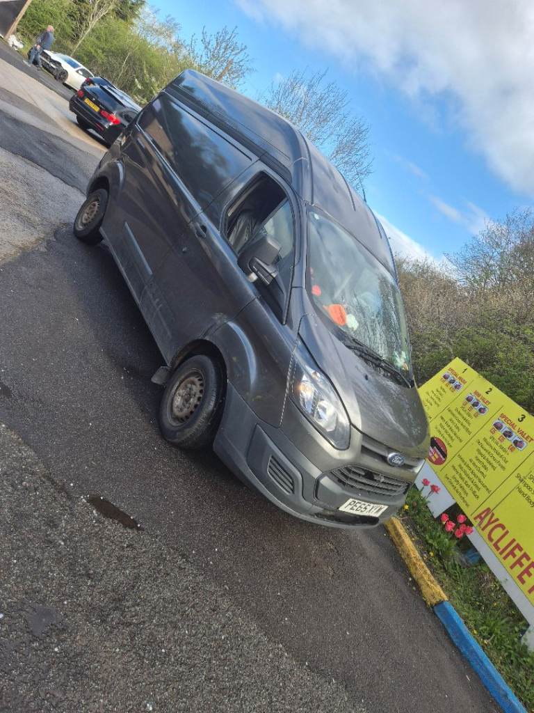 Transit custim high roof 