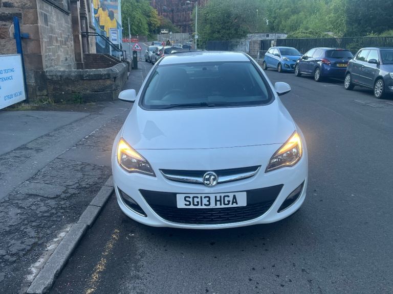 Vauxhall, ASTRA,, 2013 ULEZ COMPLIANT,, LONG MOT ,,