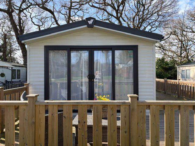 Stunning Private Sale Holiday Home For Sale On Quiet Park