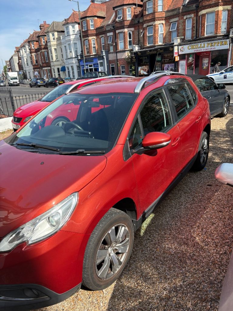 Peugeot, 2008, Hatchback, 2015, Manual, 1199 (cc), 5 doors