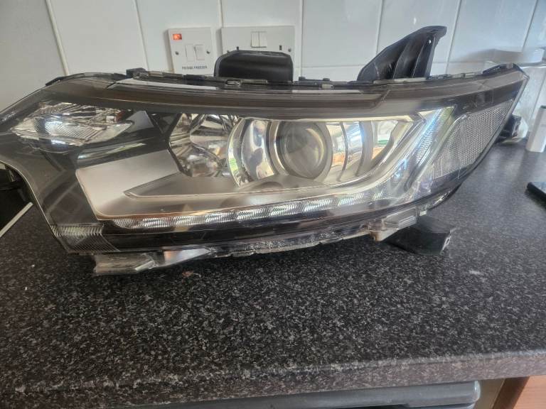 2017 mitsubushi outlander n/s led 