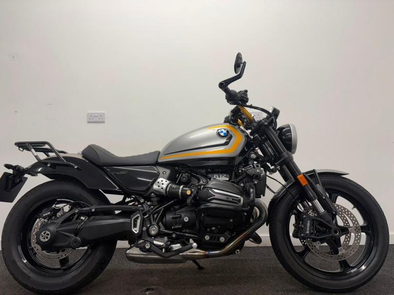 BMW R 12 ** SAT NAV - OPTION 719 - CRASH BARS ** 