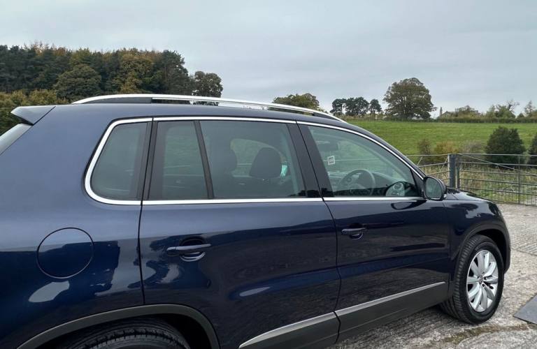 2014 Volkswagen Tiguan 2.0 TDI BlueMotion Tech Match SUV 5dr Diesel Manual 2WD Euro 5 (s/s) (140 ...