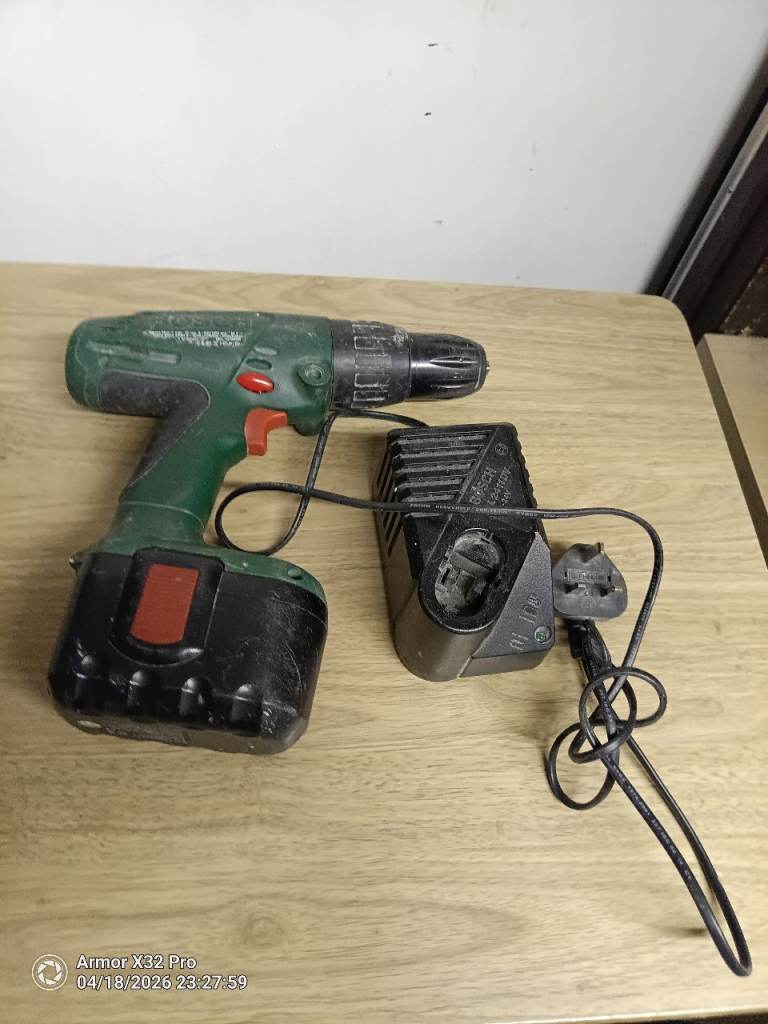 Bosch PSB 24 VE-2 Cordless Drill with Charger