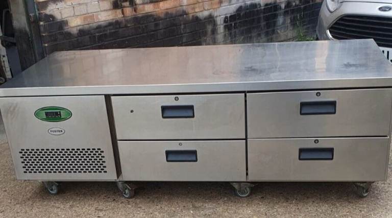 Foster LL2/4H Four Drawer Low Level Counter Fridge Refrigerator - 13amp 4-Drawer 26/3/26