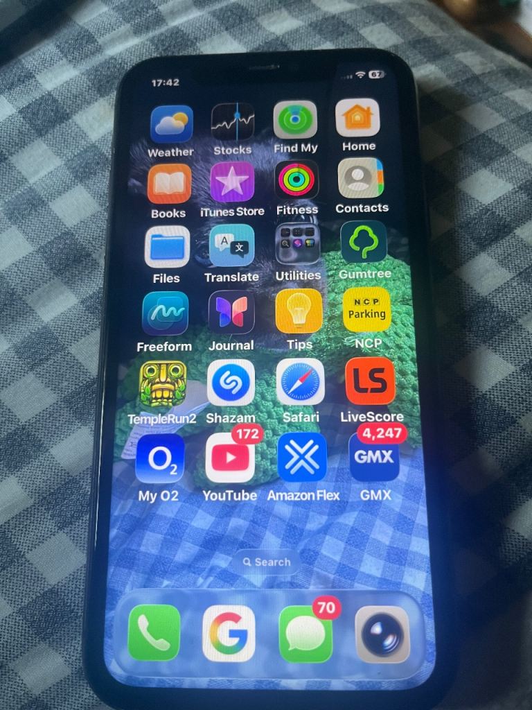 Apple iPhone 11 Black with Case – Good Condition