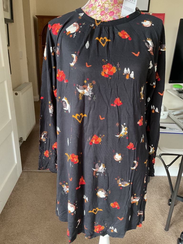 Black Halloween Print Dress – Long Sleeve, Excellent Condition