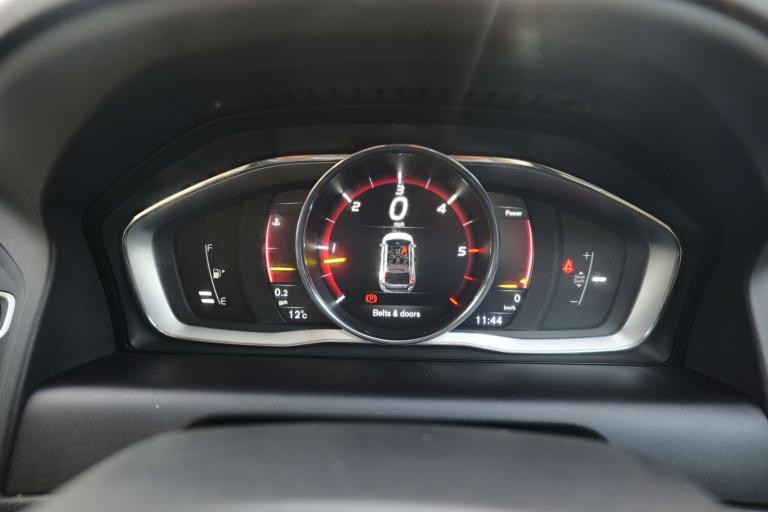 2016 Volvo XC60 2.4 XC60 SE Luxury Nav D5 AWD 4WD 5dr SUV Diesel Manual