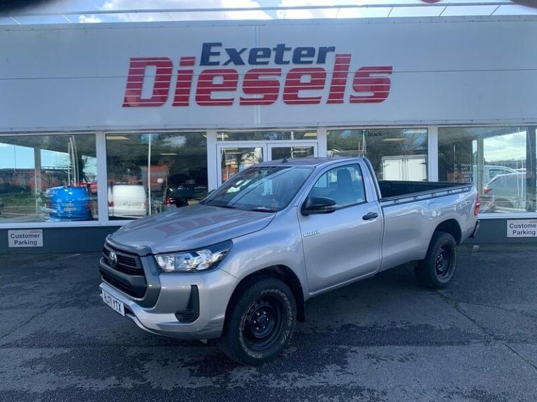 2022 Toyota Hilux D-4D Active Narrow Body Pickup Diesel Manual