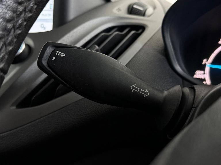 2020 Ford Transit Courier 1.5 TDCi Limited L1 Euro 6 5dr PANEL VAN Diesel Manual