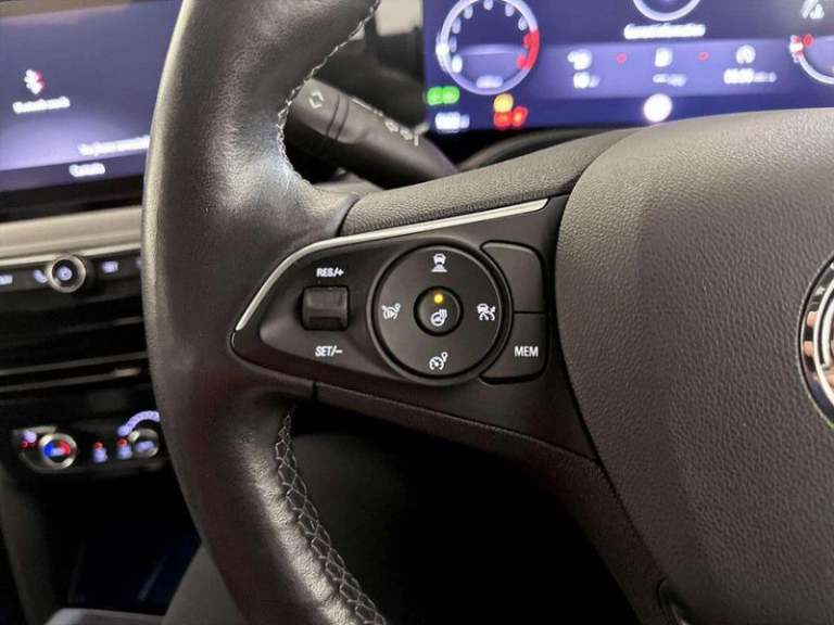 2022 Vauxhall Mokka 1.2 Turbo Elite Premium 5dr HATCHBACK PETROL Manual