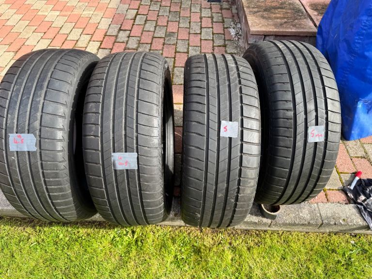 4 x Bridgestone turanza T005   215 x 55 x 17 tyres 
