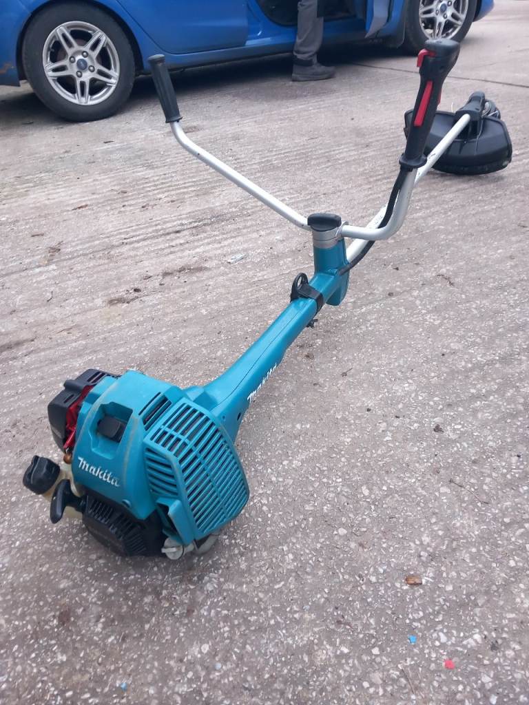Makita Em4351uh Petrol Strimmer 
