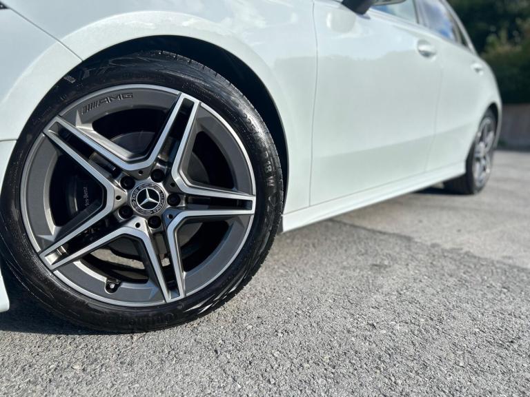 2020 Mercedes-Benz A-Class A180 AMG Line Executive 5dr Auto HATCHBACK PETROL Automatic