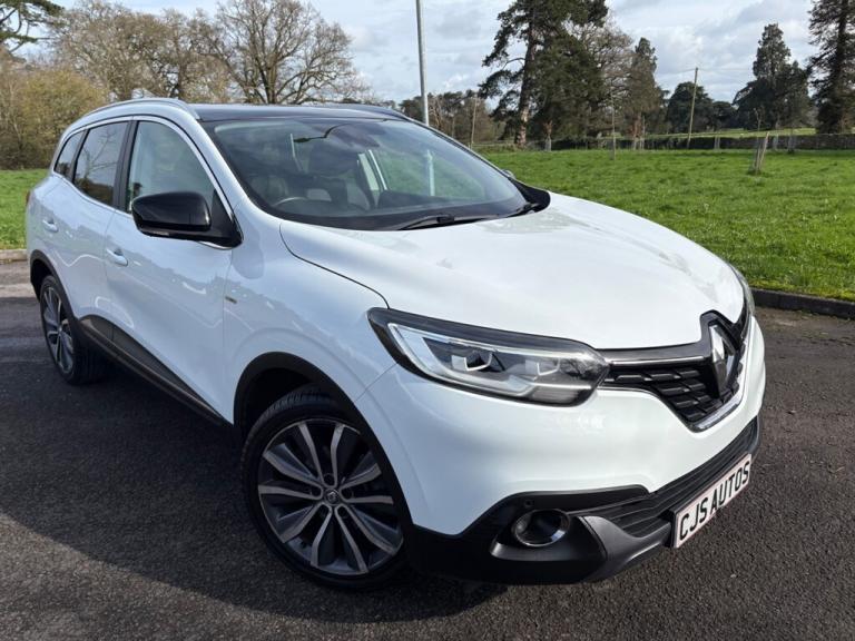 2016 Renault Kadjar SIGNATURE NAV TCE Hatchback Petrol Manual