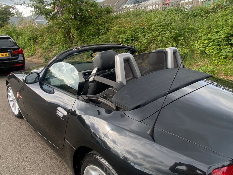 BMW, Z4, Convertible, 2006, Manual, 1995 (cc), 2 doors