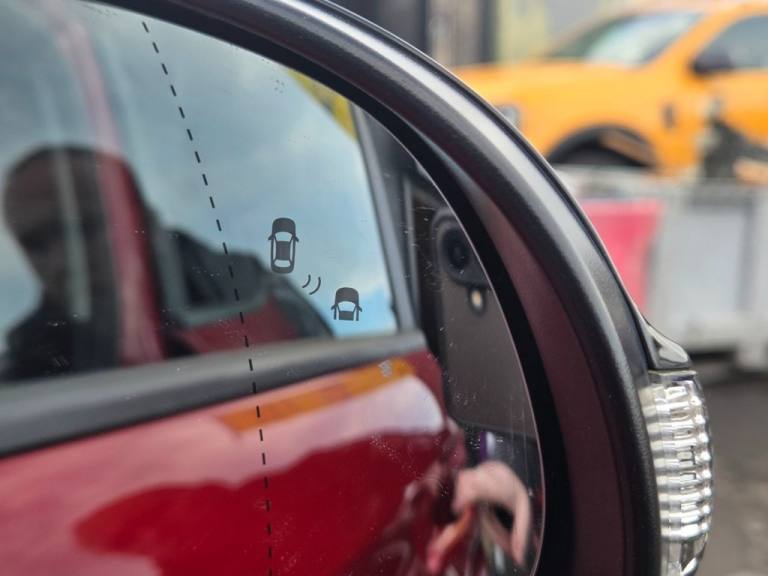 2019 Hyundai KONA 64kWh Premium SE SUV 5dr Electric Auto (7kW Charger) (204 ps) HATCHBACK ELECTRI...