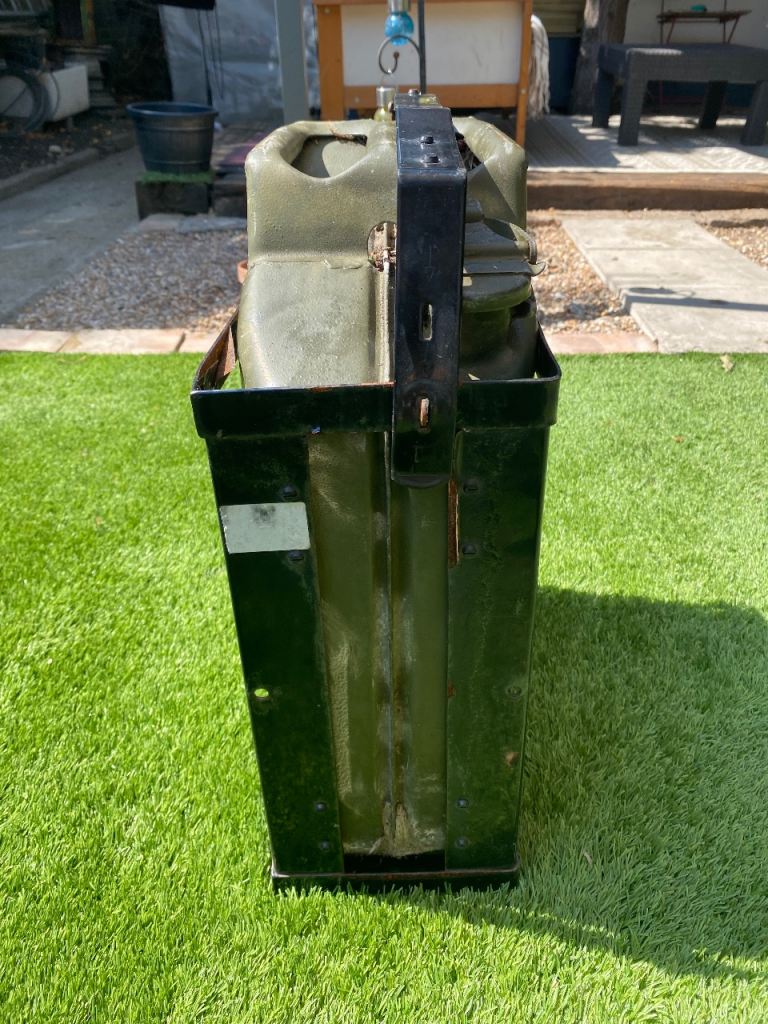 Army jerry can and mount 