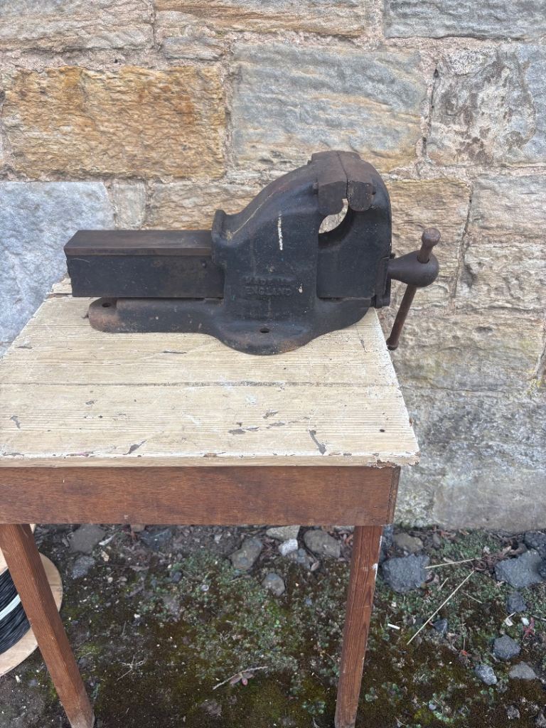 Large Engineers Vice With Quick Release 6” Jaws