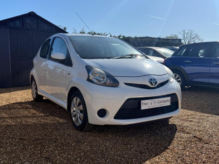 2013 Toyota AYGO 1.0 VVT-i Ice Euro 5 5dr HATCHBACK Petrol Manual