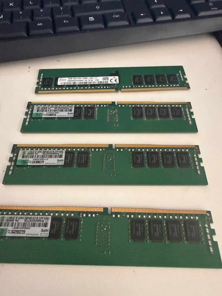 SK Hynix 16GB DDR4 RAM PC4-2400T Server Memory Modules