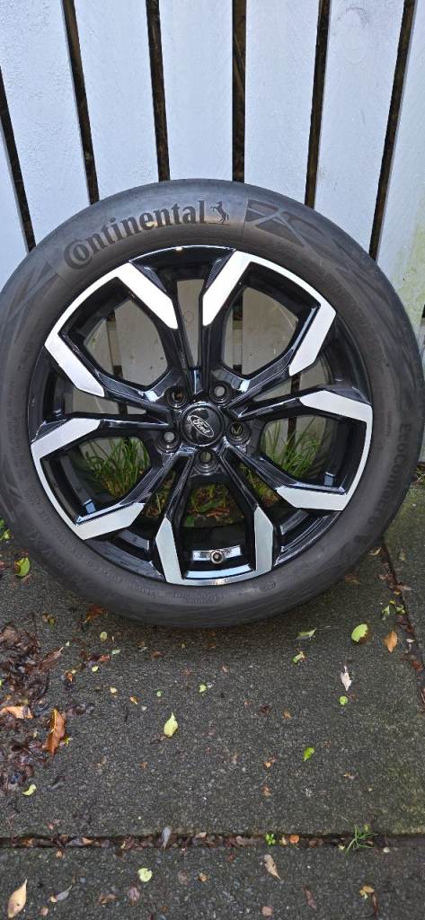 fORD PUMA 2019 on 18" Diamond Cut Alloy wheel