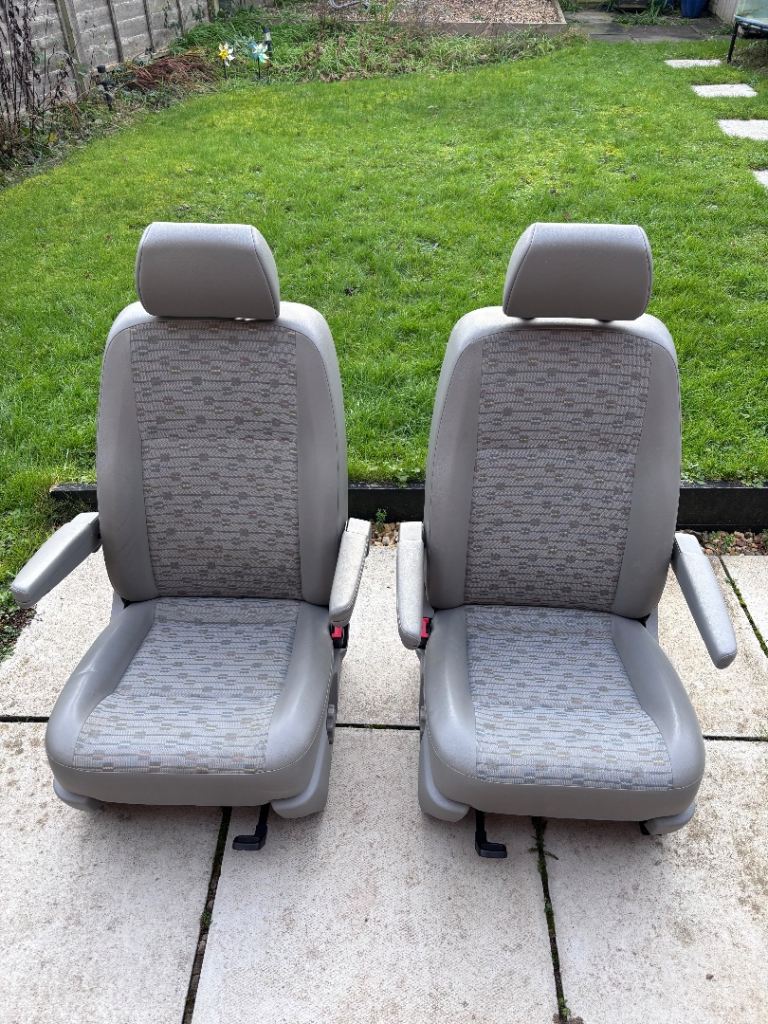VW Transporter T5.1 Captains Seats