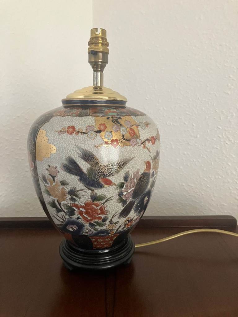 Chinese Lamp Base. ( No Shade )