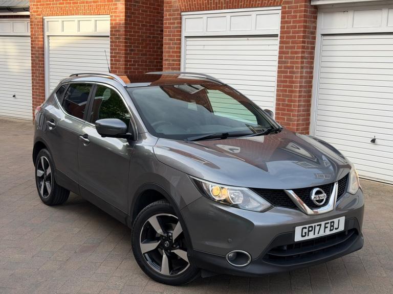 2017 Nissan Qashqai 1.5 dCi N-Vision 5dr HATCHBACK Diesel Manual