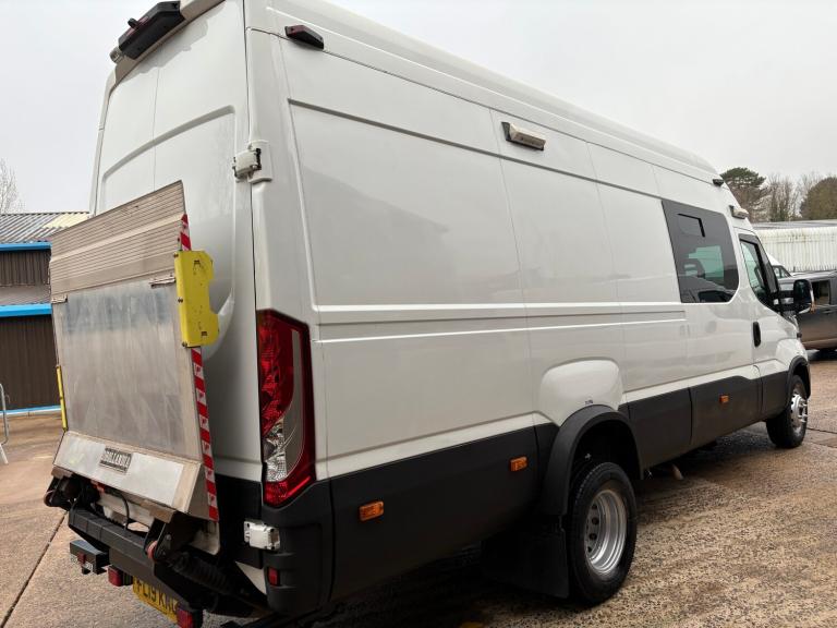 2019 Iveco Daily 3.0 HPI Welfare Van With TailLift NA Diesel Manual