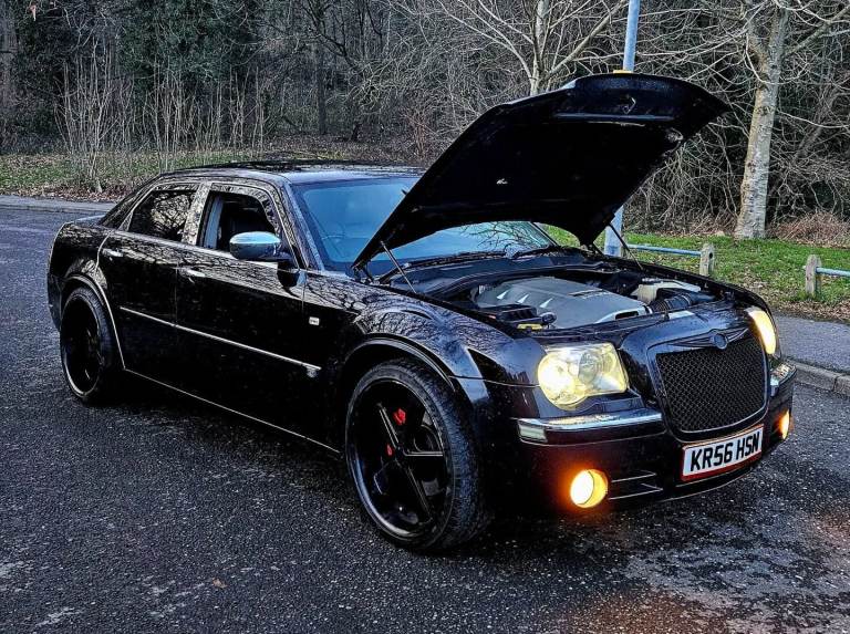 Chrysler 300C 3.0 V6 on 22s swap px