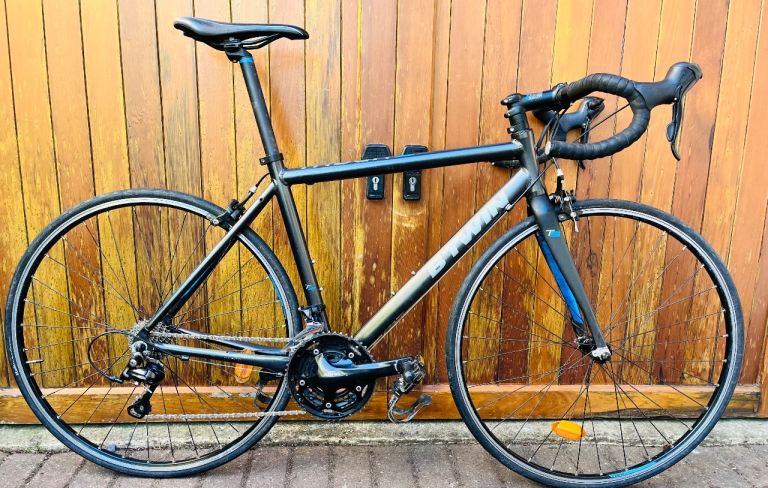B’Twin Triban 5 Road Bike 50cm – Shimano Sora 27 Speed – Serviced
