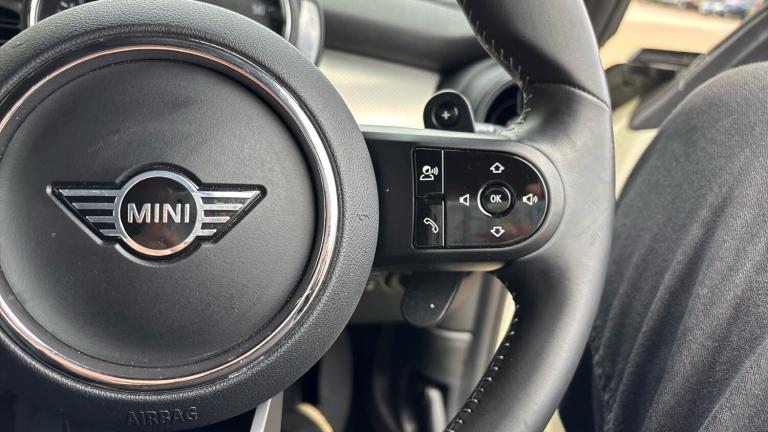 2022 MINI Hatch 2.0 Cooper S Exclusive 3dr Auto Petrol Hatchback Hatchback Petrol Automatic