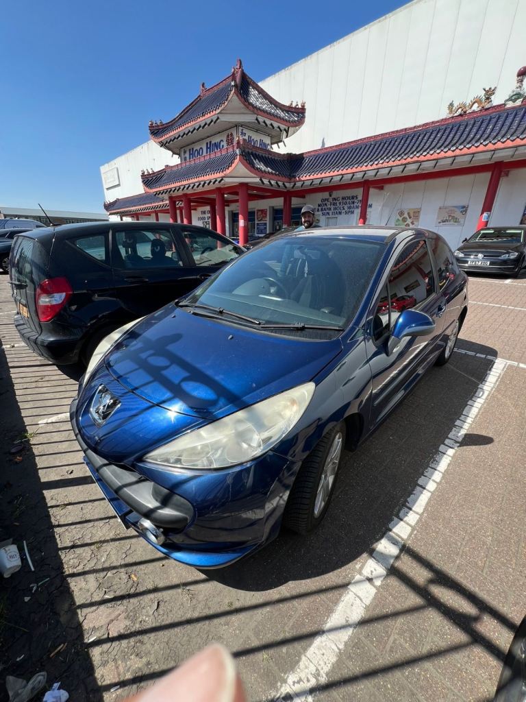 Peugeot, 207, Hatchback, 2008, Semi-Auto, 1598 (cc), 3 doors