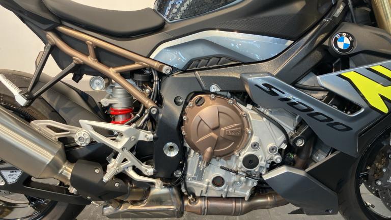 2024 BMW S1000 BMW S1000R SPORT ROADSTER Petrol Manual