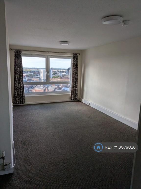 2 bedroom flat in Sandown Court, Preston, PR1 (2 bed) (#3079028)