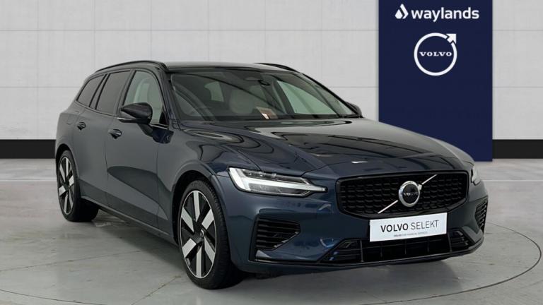 2025 Volvo V60 Plus, T6 AWD Plug-in hybrid, Electric/Petrol, Dark Estate Petrol Parallel PHEV Aut...