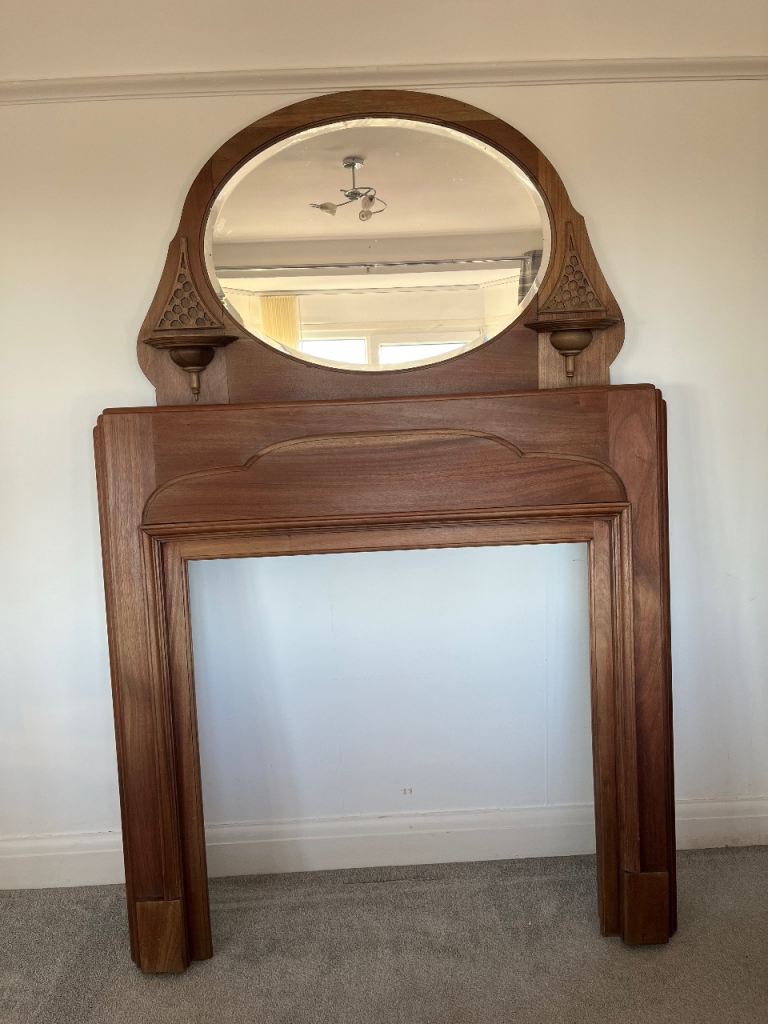 1930s Fire surround with mirror.