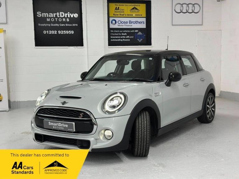 MINI COOPER S 2018 Full Service History AA Warranty AA Breakdown Cover