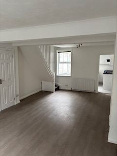 2 Bedroom House for let immediately