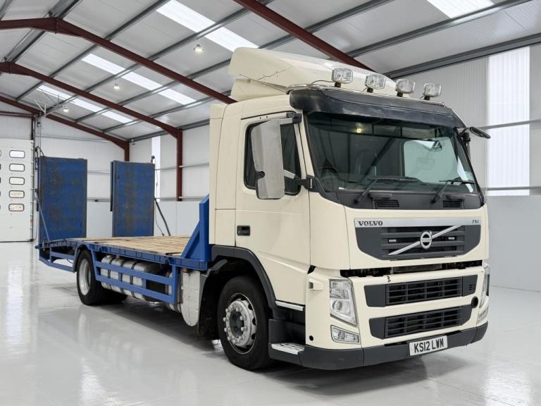 2012 (12) VOLVO FM 330 18 TON BEAVERTAIL 